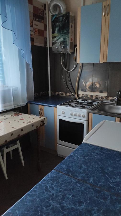2-Х Комнатная Квартира Korosten Exterior foto